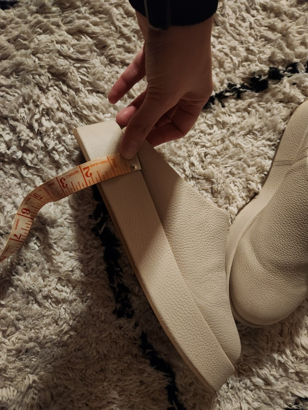 Intentionally Blank Risen Slip On Size 9 - Picture 12 of 14